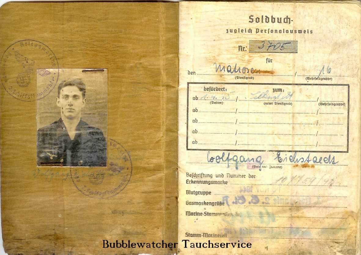 Das Soldbuch eines Besatzungsmitgliedes